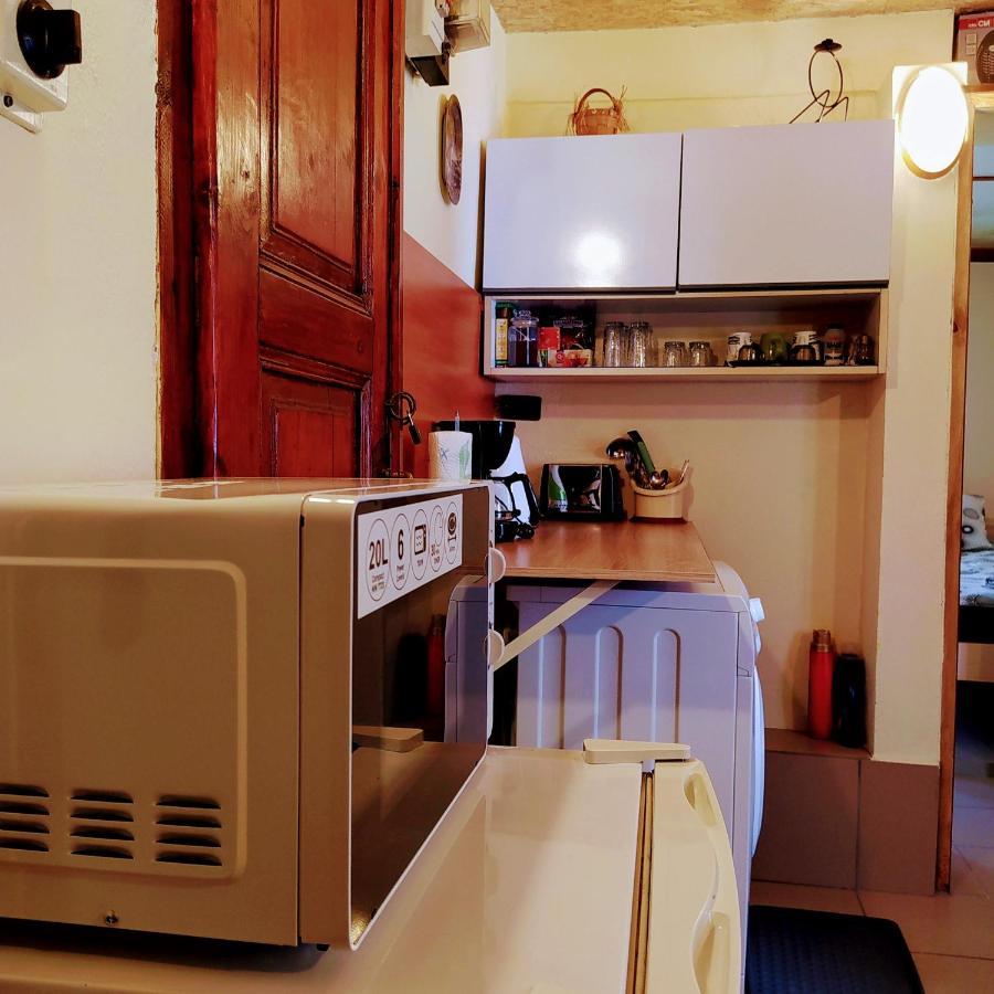 Authentic Guest Stay In The Heart Of Veliko Tarnovo Студио С Изглед Към Царевец Bagian luar foto